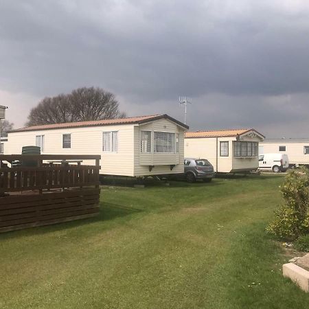 Holiday Home Bognor Regis Extérieur photo