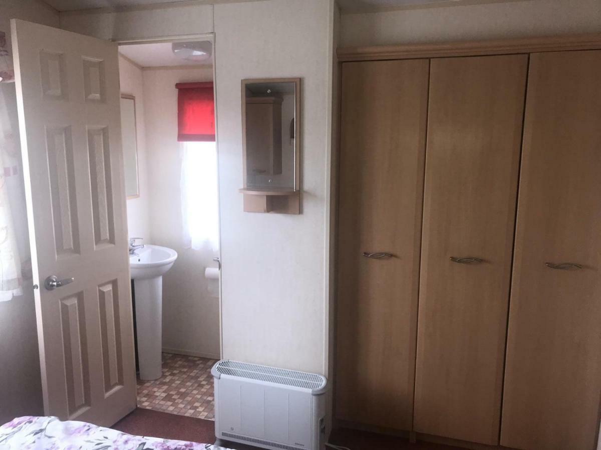 Holiday Home Bognor Regis Extérieur photo