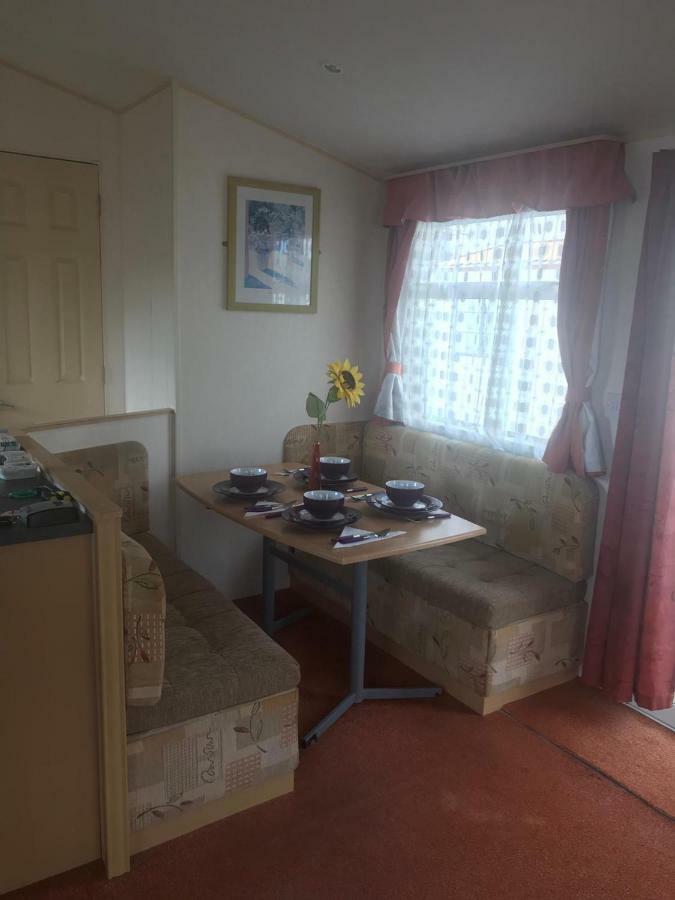 Holiday Home Bognor Regis Extérieur photo